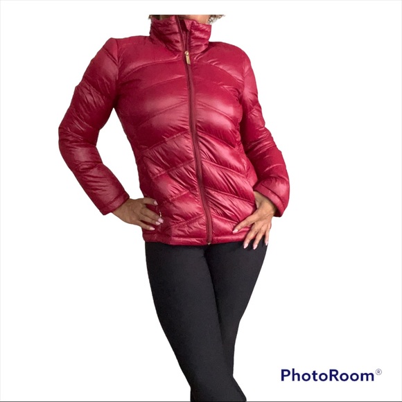 Calvin Klein Packable lightweight duck down short red jacket Size XS - Picture 2 of 8
